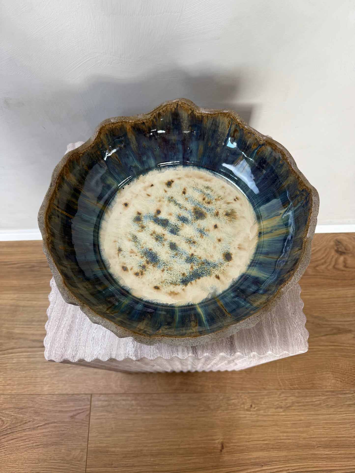 Østersfad ø 28 cm - grå ler - 084